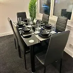 Sea Forth Cosy Crib 7 - Nightsoffer Apartment Leeds (West Yorkshire)