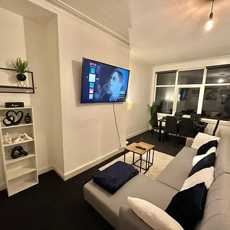 Apartment Sea Forth Cosy Crib 7 - Nightsoffer