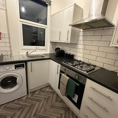 Apartment Sea Forth Cosy Crib 7 - Nightsoffer Leeds (West Yorkshire)